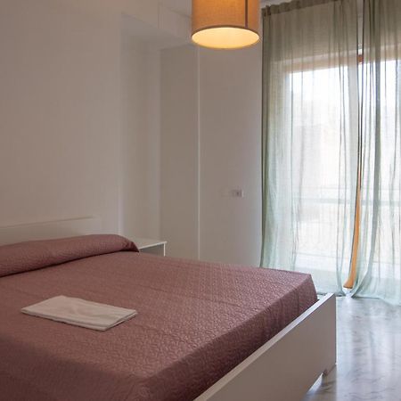 Un Posto Al Sole Apartment Монополи Екстериор снимка
