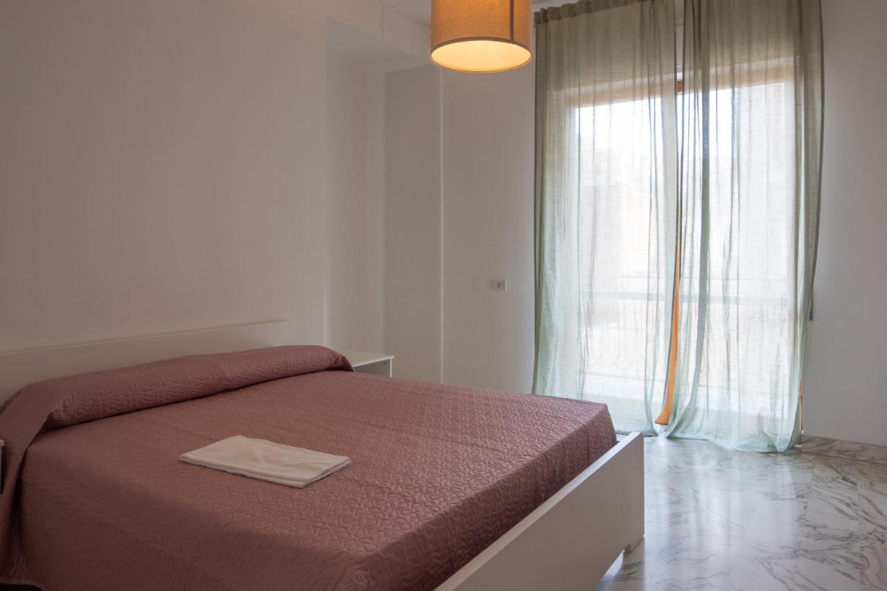 Un Posto Al Sole Apartment Монополи Екстериор снимка