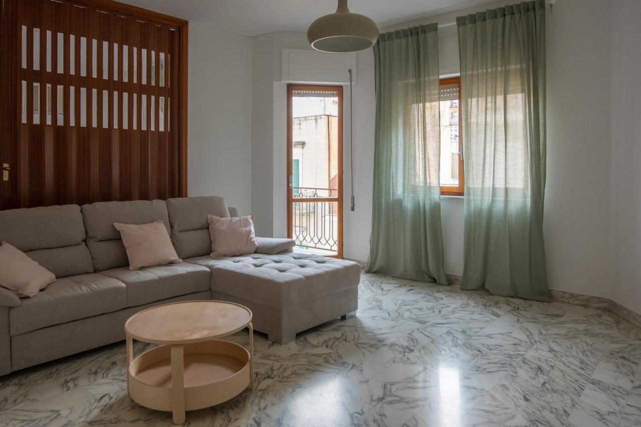 Un Posto Al Sole Apartment Монополи Екстериор снимка